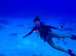 chillin with the massive stingray (on left)